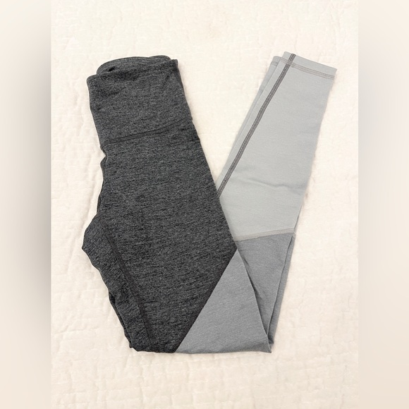 NWOT Leggings - Picture 4 of 4